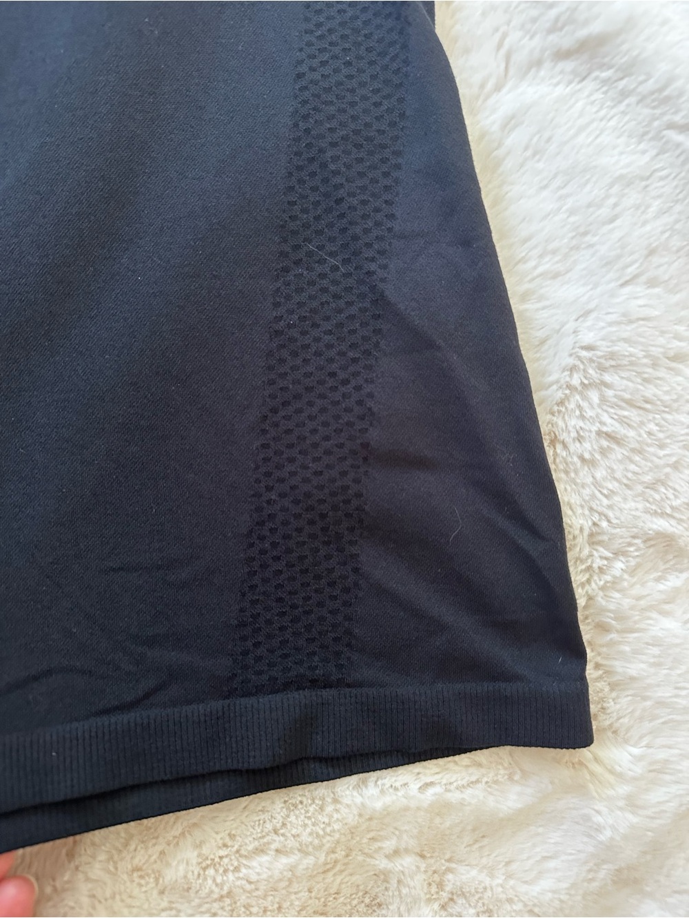 alo Seamless Essential Long Sleeve - Picture 5 of 9